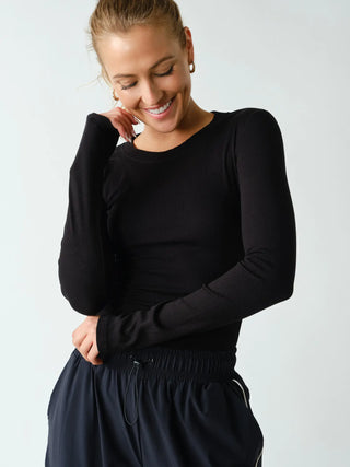 Essential Long Sleeve