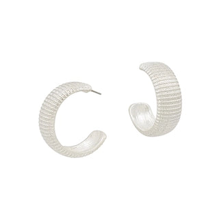 Silver Ribbed Textured Hoop Earring