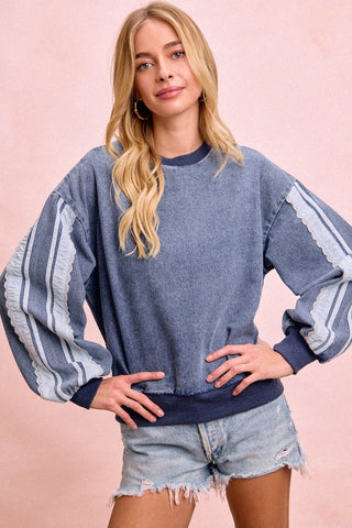 Lace Contrast Pullover